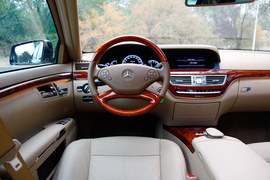 2012款奔驰S350L 4MATIC试驾实拍