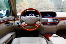 2012款奔驰S350L 4MATIC试驾实拍