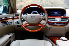 2012款奔驰S350L 4MATIC试驾实拍