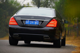 2012款奔驰S350L 4MATIC试驾实拍