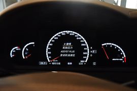仪表板