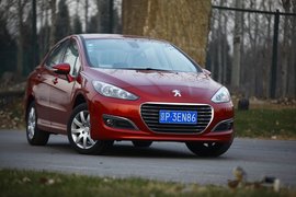2011款标致308试驾实拍