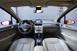 2011款标致308试驾实拍