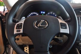2011款雷克萨斯IS250运动版