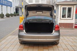 2012款上海大众帕萨特3.0V6 DSG旗舰版到店实拍
