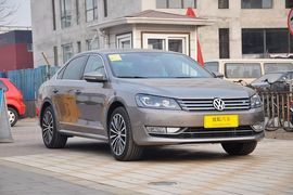 2012款上海大众帕萨特3.0V6 DSG旗舰版到店实拍