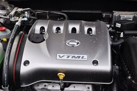 2012款广汽传祺 2.0L手动精英版