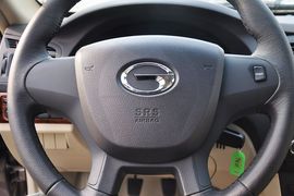 2012款广汽传祺 2.0L手动精英版