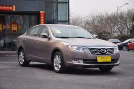 2012款广汽传祺 2.0L手动精英版