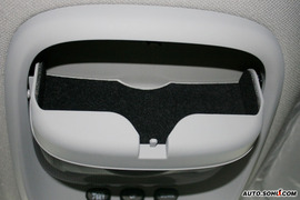 起亚索兰托3.8L自动舒适型