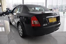 2011款奔腾B70 2.0MT精英型