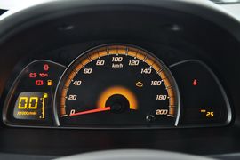 2010款雪佛兰赛欧1.4L手动优逸版