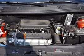 2012款斯柯达晶锐1.6L手自一体酷黑版