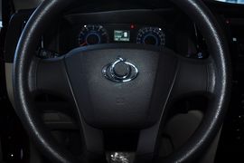 2012款全球鹰GC7 1.8L CVVT手动精英型