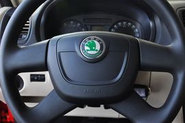 2012款斯柯达晶锐1.4L手动晶致版