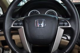 2012款广汽本田雅阁2.0SE