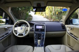 试驾沃尔沃XC60环球帆船赛纪念版