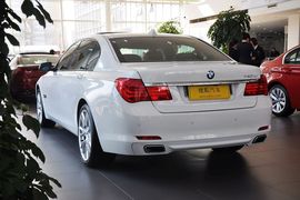 2011款宝马740Li施坦威全球限量版