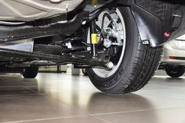 2012款别克英朗GT 1.6L手自一体时尚型