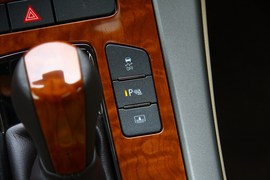 试驾2012款别克君越2.4L SIDI豪华版