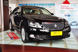2011款丰田皇冠2.5L Royal真皮天窗特别版