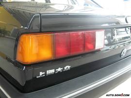 尾灯