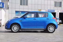 2011款长安铃木雨燕1.5L手动标准型