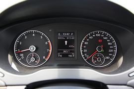 2012款大众全新速腾1.8TSI自动旗舰版