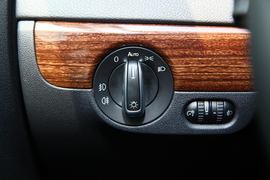 2012款大众全新速腾1.8TSI自动旗舰版