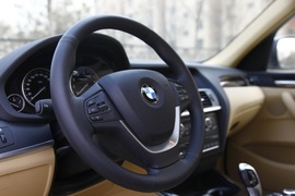 评测2011款宝马X3 xDrive28i 豪华型