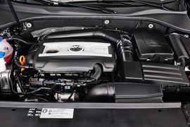 2012款上海大众帕萨特1.8TSI DSG至尊版到店实拍