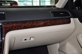 2012款上海大众帕萨特1.8TSI DSG至尊版到店实拍