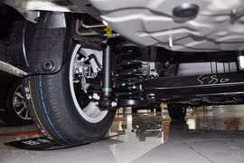 2012款丰田卡罗拉1.6L GL手动炫装版