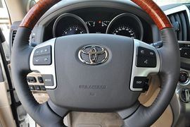 2012款一汽丰田兰德酷路泽4.6L VX-R