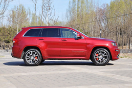 2012款Jeep大切诺基SRT8