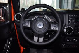 2012款Jeep牧马人四门版3.6L Sahara