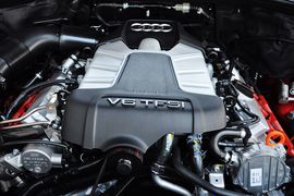 2012款奥迪Q7 3.0TFSI舒适型