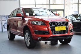2012款奥迪Q7 3.0TFSI舒适型