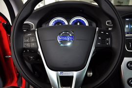 2012款沃尔沃V60 T6 R-Design