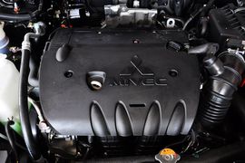 2011款东南三菱1.8L手动致尚版豪华型