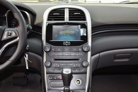 2012款雪佛兰迈锐宝2.0L手自一体豪华版