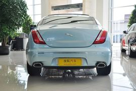 2012款捷豹XJL 3.0L旗舰商务版