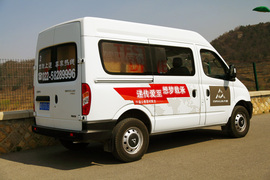 2012款大通V80运杰版体验