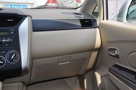 2012款启辰D50 1.6L自动尊贵版到店实拍