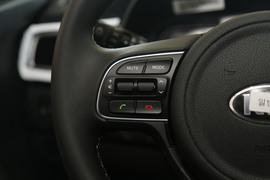 2017款起亚极睿豪华版