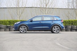 2017款起亚极睿1.6L旗舰版