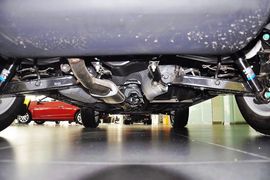 2012款雷诺科雷傲2.5L两驱豪华版