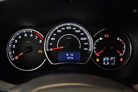 2012款雷诺科雷傲2.5L两驱豪华版