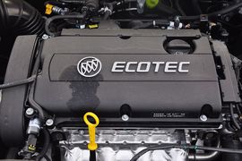 2012款别克英朗GT 1.6L手动舒适天窗版