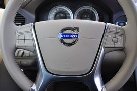 2012款沃尔沃XC60 T5智雅版